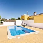 Casa Dos Pais - Fabulous 2 Bedroom House With Private Pool And Great Views Дом отдыха
