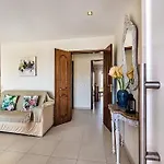 Casa Dos Pais - Fabulous 2 Bedroom House With Private Pool And Great Views 度假居