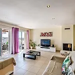 Casa Dos Pais - Fabulous 2 Bedroom House With Private Pool And Great Views *