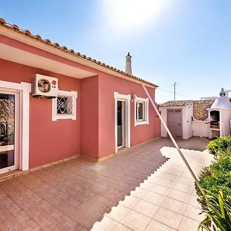 Casa Dos Pais - Fabulous 2 Bedroom House With Private Pool And Great Views *