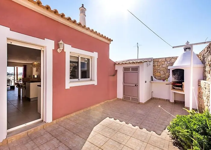 Tatil Evi Casa Dos Pais - Fabulous 2 Bedroom House With Private Pool And Great Views