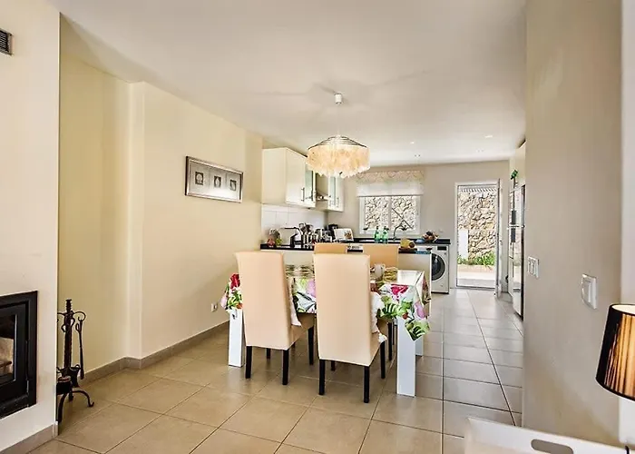 Casa Dos Pais - Fabulous 2 Bedroom House With Private Pool And Great Views * Gale (Albufeira)