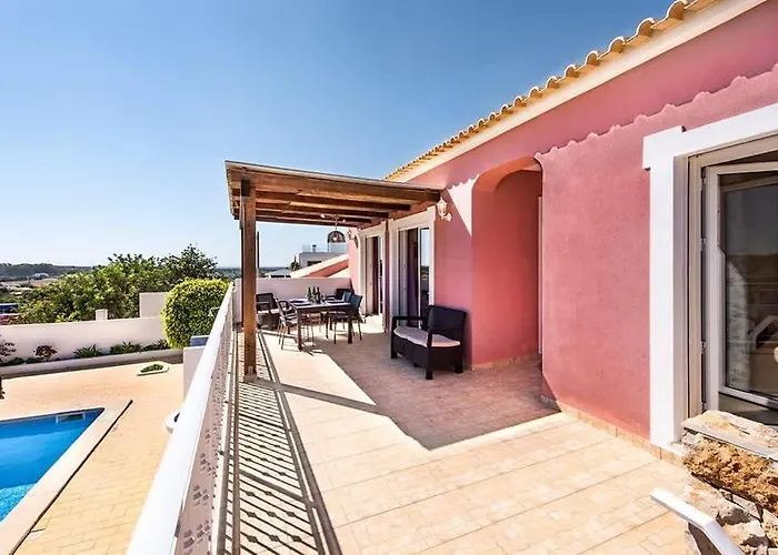 Casa Dos Pais - Fabulous 2 Bedroom House With Private Pool And Great Views Tatil Evi